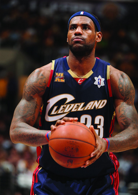 世界波+单刀定胜负！皇马2-1复仇马竞，西超杯决赛再战巴萨