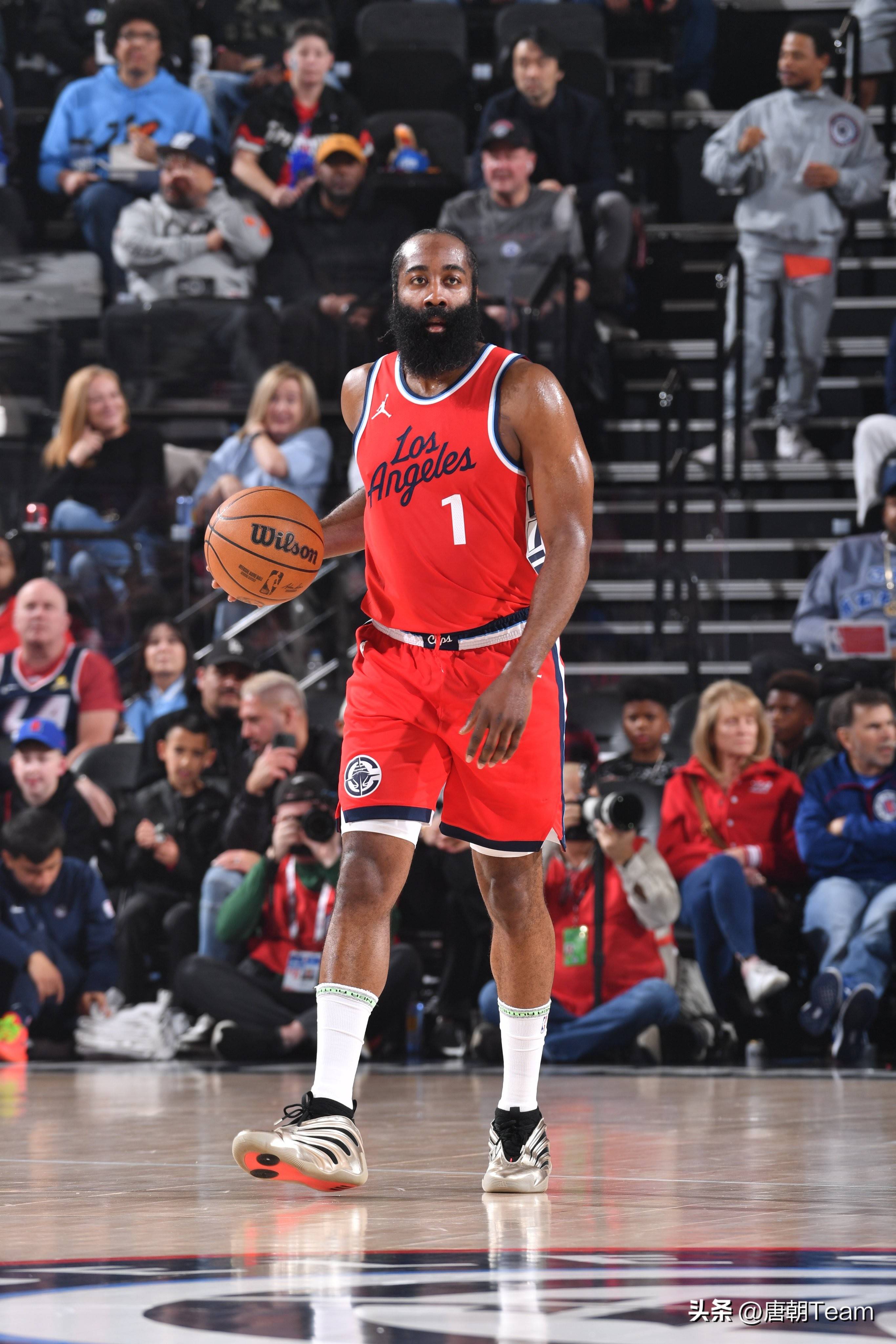 意甲积分榜：米兰1球净胜球优势领先那不勒斯居首