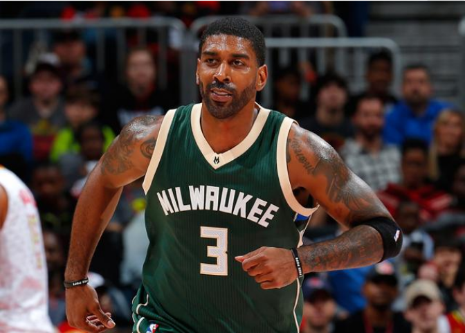 解锁新的冠军版图 樊振东率队登顶德国杯 连胜4盘当选MVP