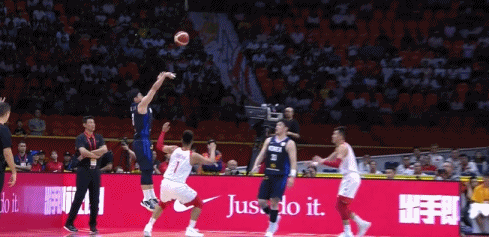 记者：因卡尔表现出色，拜仁高层希望更加依赖青训营年轻球员